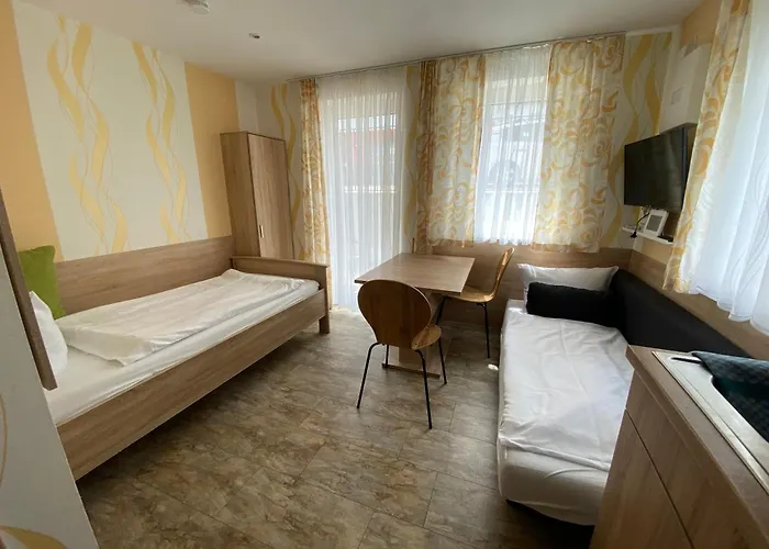 Mowo Kirchberg 3* 维尔茨堡