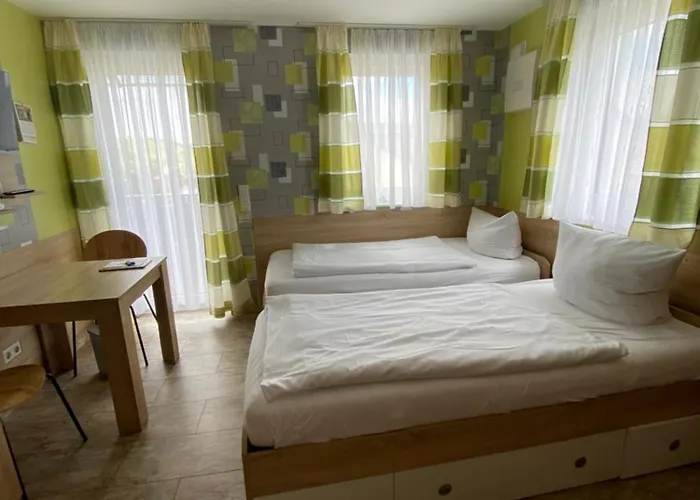 Mowo Kirchberg 3*